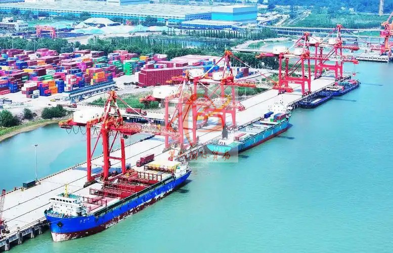 Imported indoor toys from China_ Customs clearance at Shenzhen Yantian Port