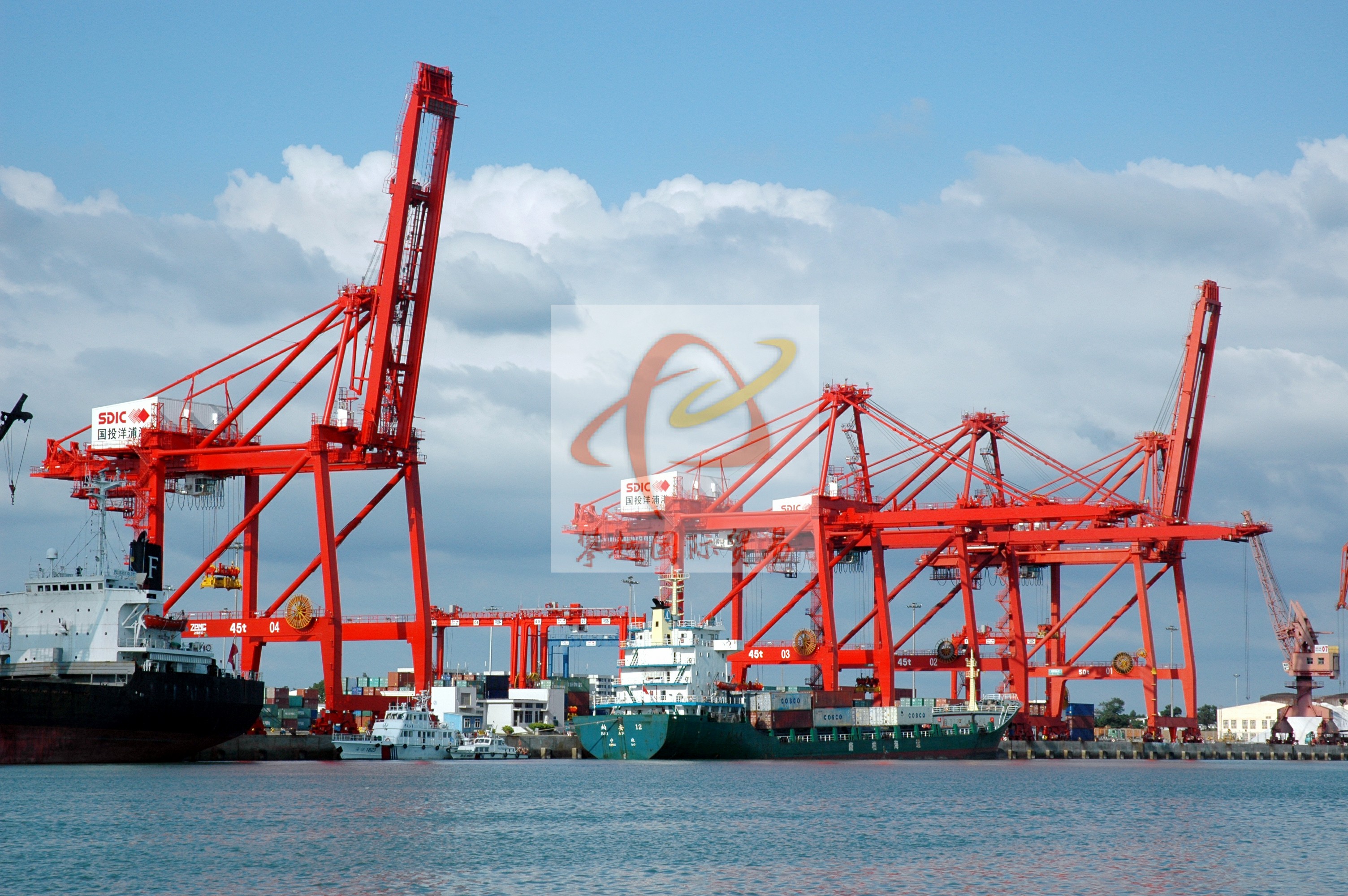 Streamlined Pet Ham Sausage Export to China for Exporters_ Shenzhen Yantian Port Export Solutions