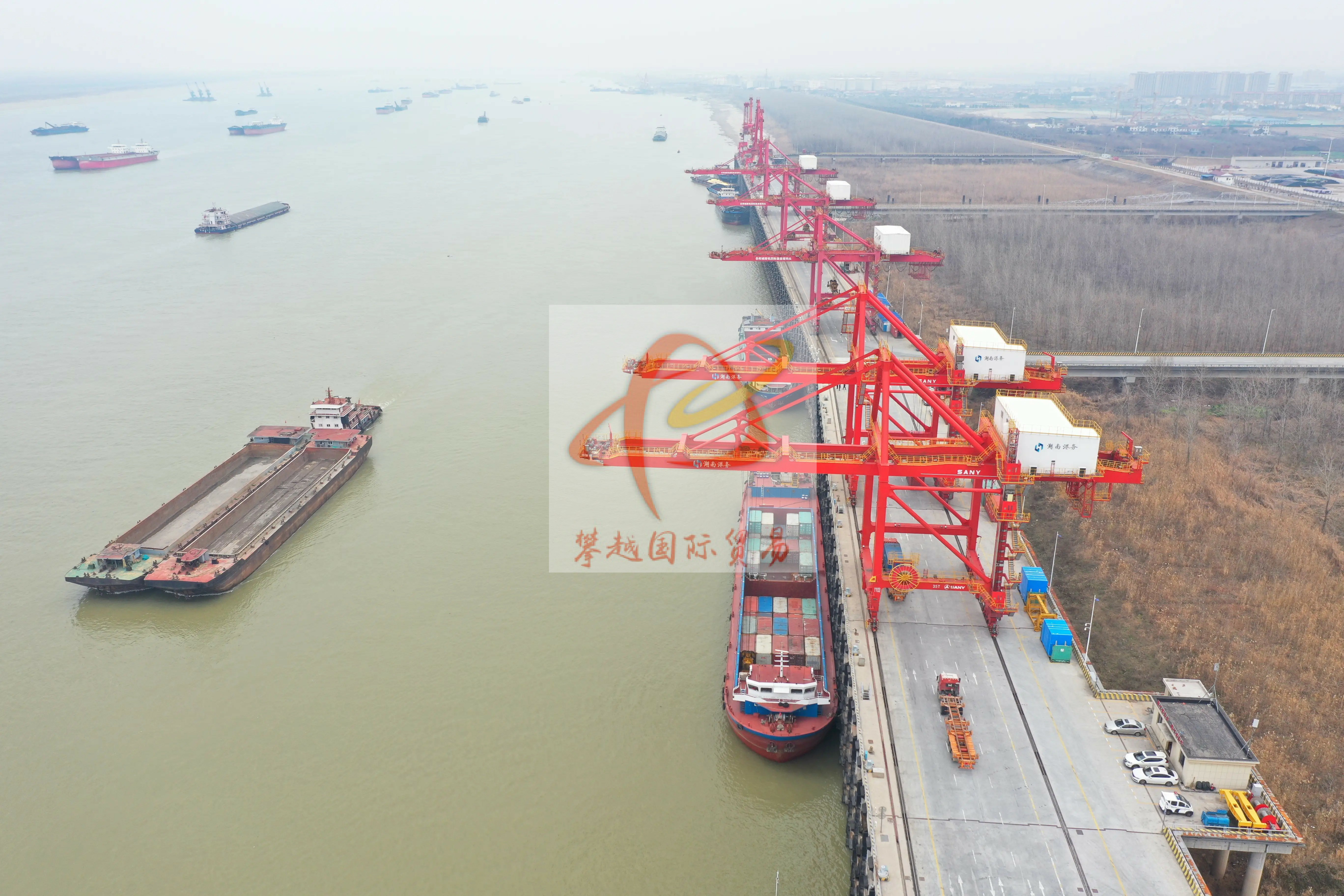 Importing additives from China_ Guangzhou Huangpu Port Customs Clearance Solutions