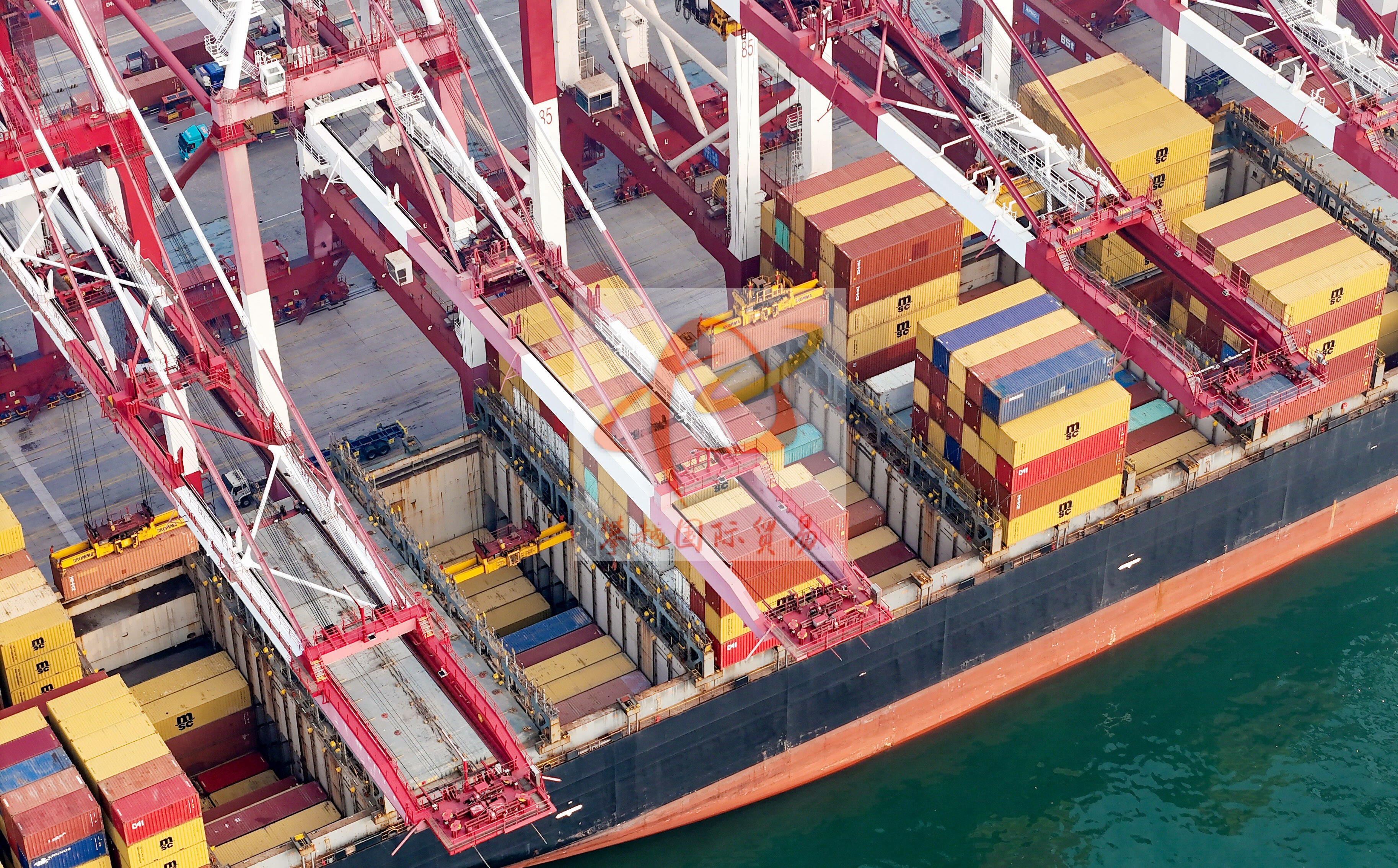 Importing silk textiles from China_ Guangzhou Huangpu Port Customs Clearance Solutions